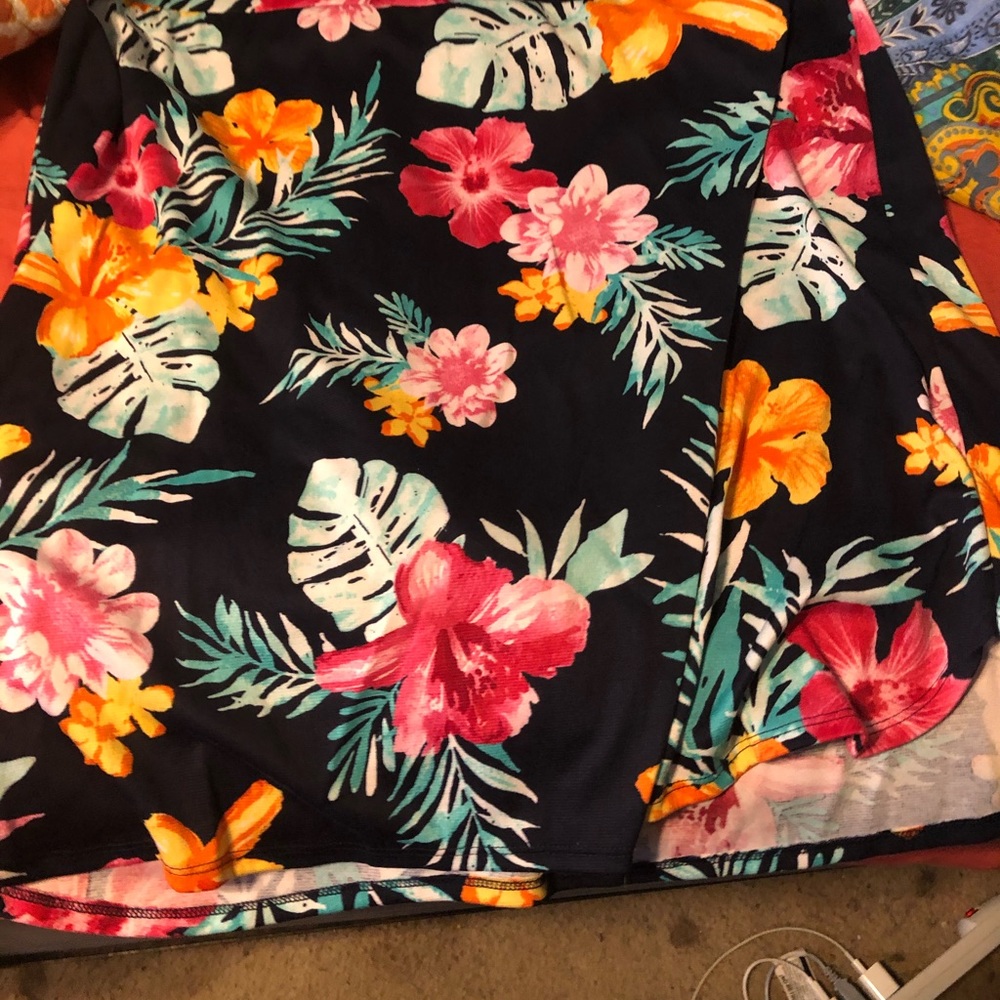 Agnes and Dora paradise live in skirt